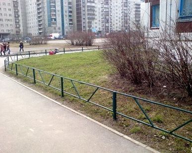 фото Газонное ограждение