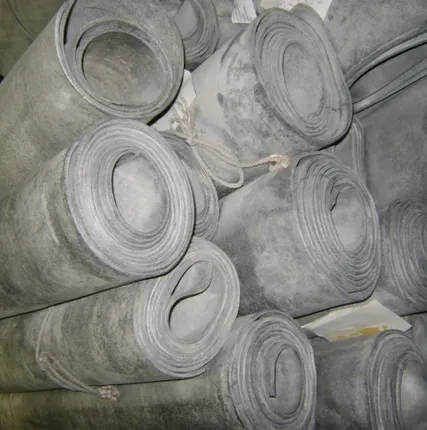 Фото №0 Техпластина МБС (резина маслобензостойкая) 1-8 мм