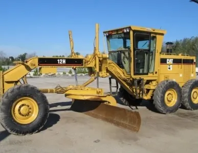 фото Аренда автогрейдера CATERPILLAR 120H, Услуги автогрейдера CATERPILLAR 120H