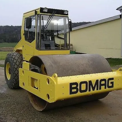 Фото №0 Каток BW 213 D-40 2011г.