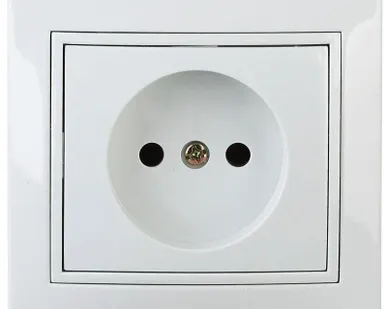 фото Розетка СП Plano 2P 1-201-01 16А-250В IP20 бел. Intro Б0027607