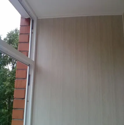 Фото №0 Отделка балконов пластиковыми панелями