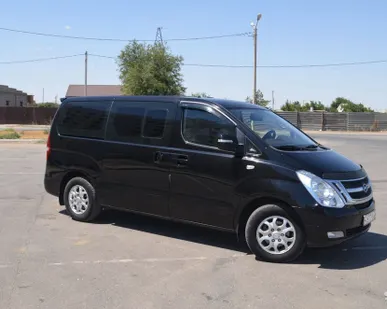фото Аренда минивенов Hyundai Grand Starex