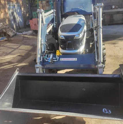 Фото №0 Фронтальный погрузчик для YTO 404, Ловол, Скаут Т 504; Lovol TE 404; Dongfeng 244 и Беларус-320, 321, 422