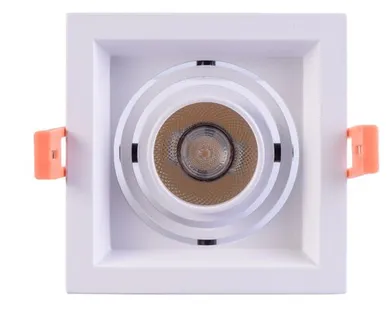 фото Встраиваемый светильник De