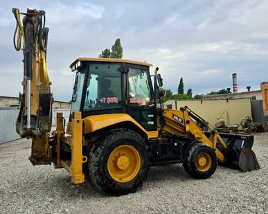 фото Экскаватор-погрузчик