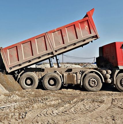 Фото №0 Доставка инертных материалов автомобилями-самосвалами Man 30 тонн