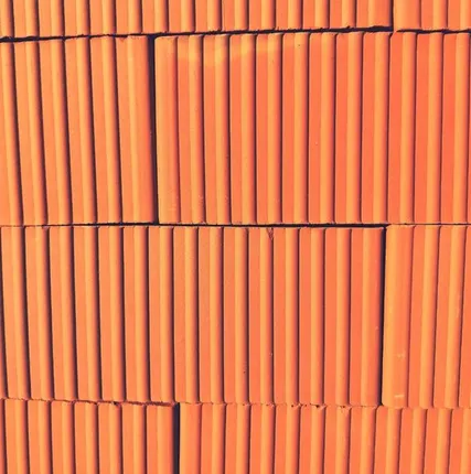 Фото №3 Кирпич рядовой пустотелый 1,6 НФ красный рифленый, (220 подд.), шт.