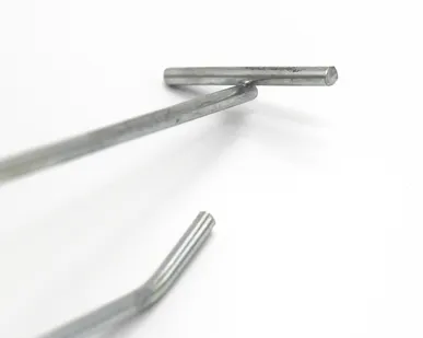 фото Крючок на экономпанель одинарный с ценникодержателем 100мм, d=4мм, цинк