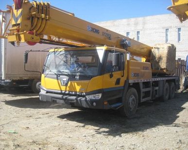 фото Кран XCMG Услуги аренды