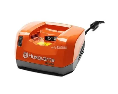 фото Зарядное устройство Husqvarna QC 330