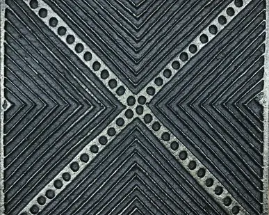 фото Чугунная плитка "Дельта"