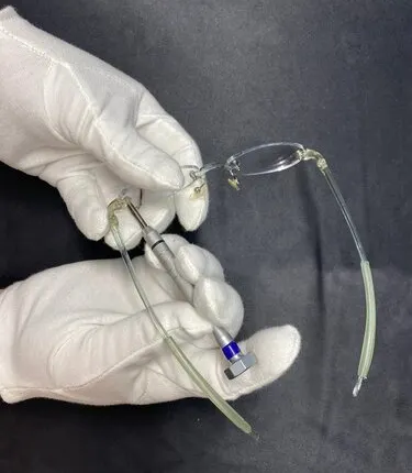 Фото №0 Установка линз в безободковую оправу заказчика