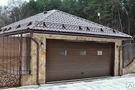 фото Монтаж кровли гаражей