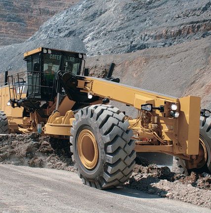Фото №0 Аренда грейдера John Deere 670