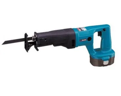 фото Аккумуляторная сабельная пила Makita JR180DWD