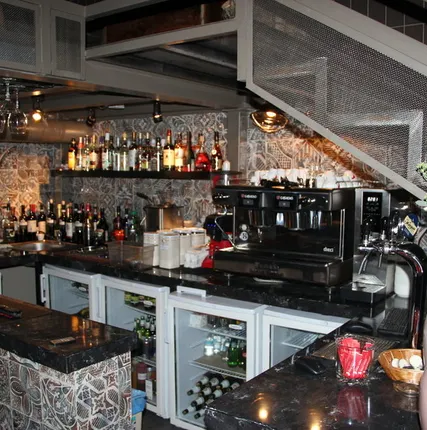 Фото №0 Барная стойка из искусственного камня для бара и ресторанов