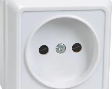 фото Розетка 1-м ОП Октава 10А IP20 без заземл. крем. ИЭК ERO10-K33-10-DC