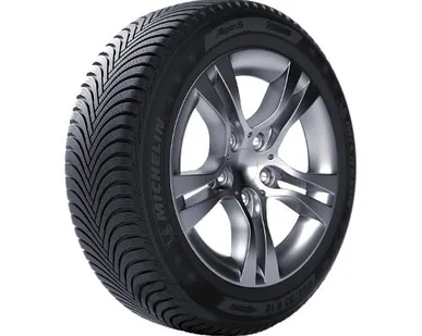 фото Автомобильная шина MICHELIN