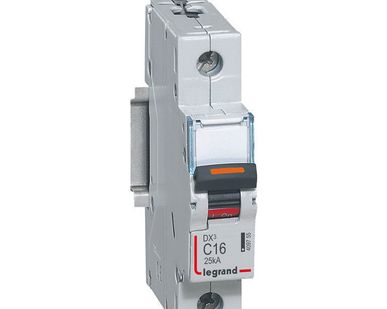 фото Выключатель автоматический 1п 63А С 6кА DX3 Legrand