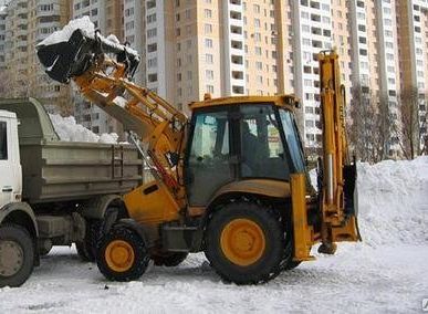фото Чистка территории от снега
