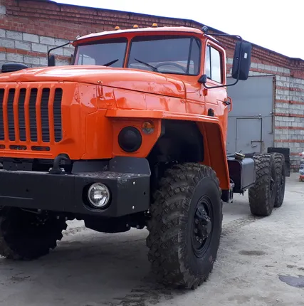 Фото №1 урал шасси длиннобазовое
