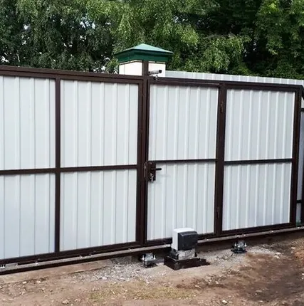 Фото №0 Откатные ворота с калиткой (каркас под профнастил) Каркас до 4,5 м