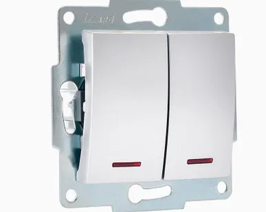 фото Механизм выключателя 2-кл. 1п СП Karina 10А IP20 с подсветкой мат. серебр. LEZARD 707-4388-112