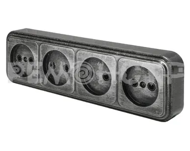 фото Розетка 4-х местная открытой установки без з/к RA 16-464 серебро Викинг SVET (1/35)