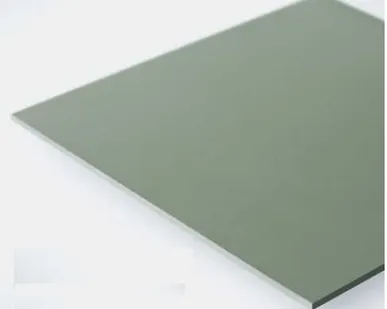 фото Керамогранит (Уральский гранит) 600х600х10мм, зеленый UF007R, матовый (1уп=4шт=1,44кв.м)