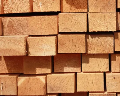 фото Брус 100х150х6 лиственница естественной влажности 1-2 сорт П