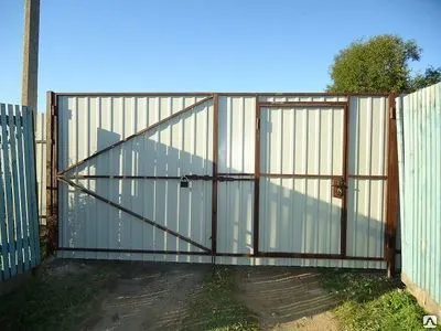 Фото №0 Распашные ворота с калиткой