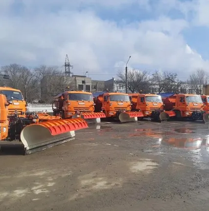 Фото №0 Аренда подметально-уборочной машины