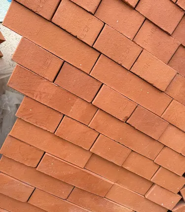 Фото №0 Красный облицовочный кирпич
