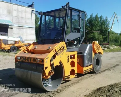 фото DM-07-VC Каток дорожный комбинированный вибрационный самоходный
