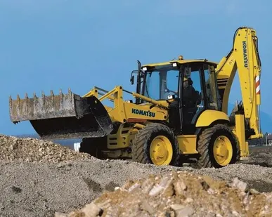 фото Аренда экскаватора-погрузчика