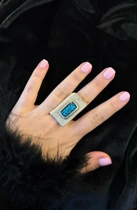 Фото №0 Кольцо «Сердце льда»