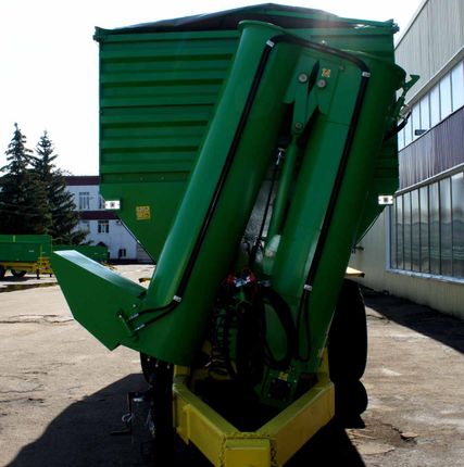 Фото №2 Полуприцеп тракторный ПТ-23 «БУРЛАК» с передвижной стеной