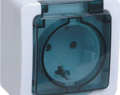 фото Розетка 1-м ОП Гермес Plus РСб20-3-ГПБд с защ. крышкой с заземл. IP54 ИЭК ERMP12-K03-16-54-EC