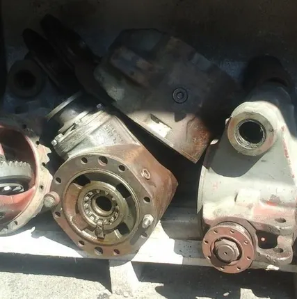 Фото №0 РЕДУКТОР (МОСТА) ЦЕНТРАЛЬНЫЙ НА ATLAS-1404