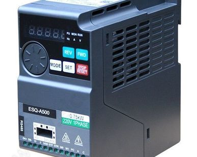 фото Частотный преобразователь 2,2 кВт 220 В 1ф ESQ