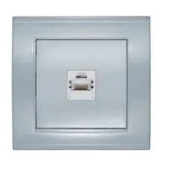 Фото №0 Розетка компьютерная 1-м СП Бриллиант серебр. UNIVersal 7949858