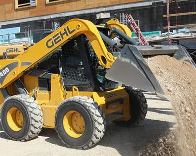 фото Мини-погрузчик Gehl V400