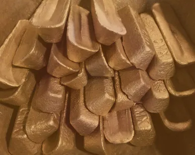 фото Чушка бронзовая БрА10Ж3