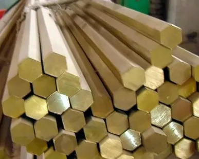 фото Шестигранник латунный 17 мм ЛС59-1