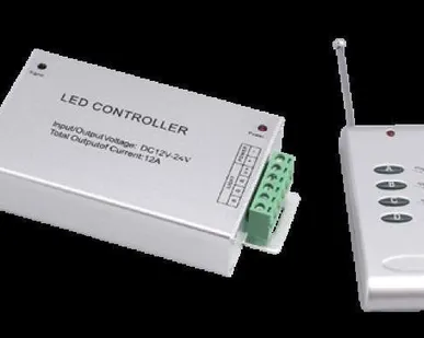 фото Контроллер RGB ZC-2000RC 12V 3x4A =144Вт (RF)