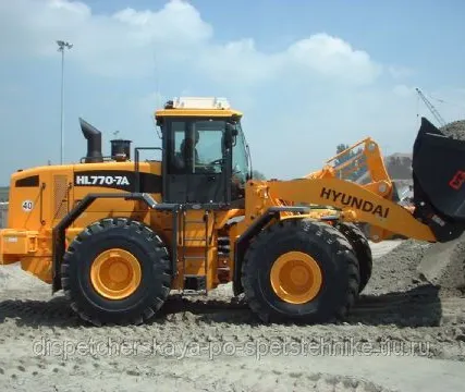 Фото №0 Аренда и услуги автопогрузчика 2 м3