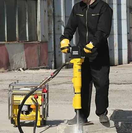 Фото №0 Аренда отбойного молотка