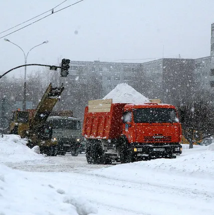 Фото №0 Уборка снега