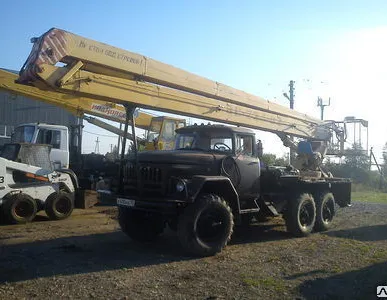 фото Аренда автовышки 22 м вездеход